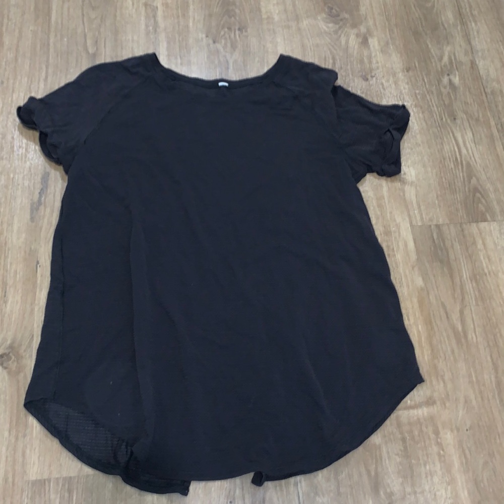 Lululemon open back workout top